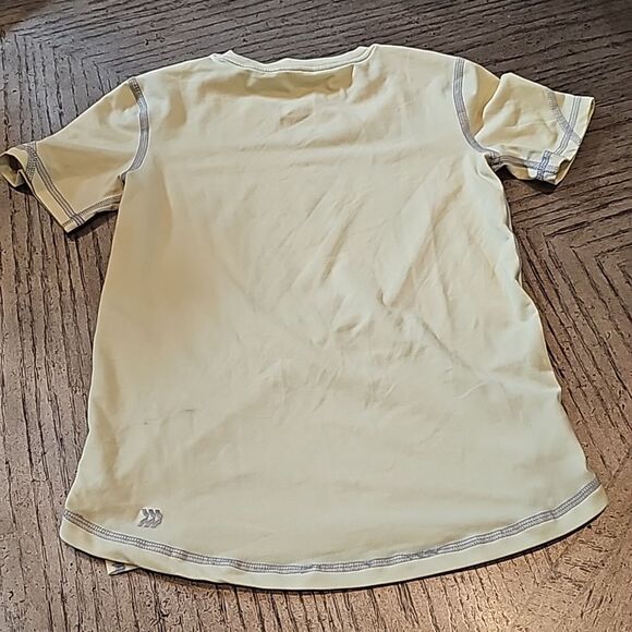 Yellow t shirt size S 6/7 All in motion - Picture 7 of 8